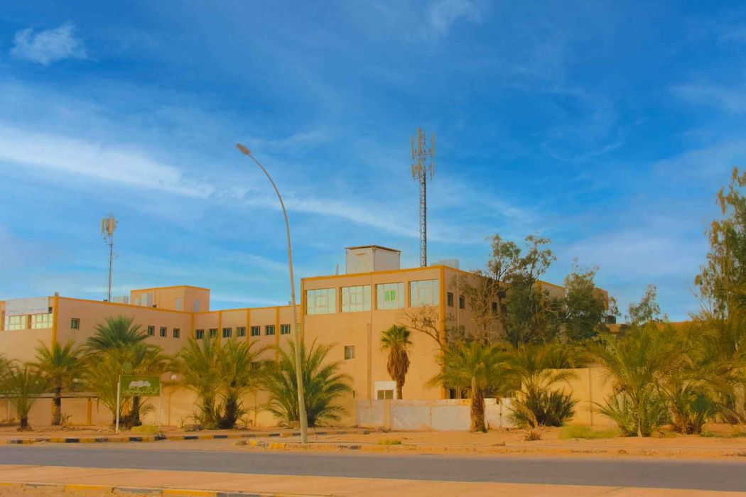 الكليات والقاعات